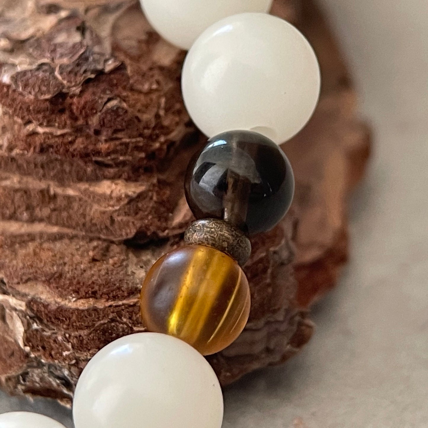 Old Wood — Minimalist White Bodhi Seed & Amber Beaded Bracelet