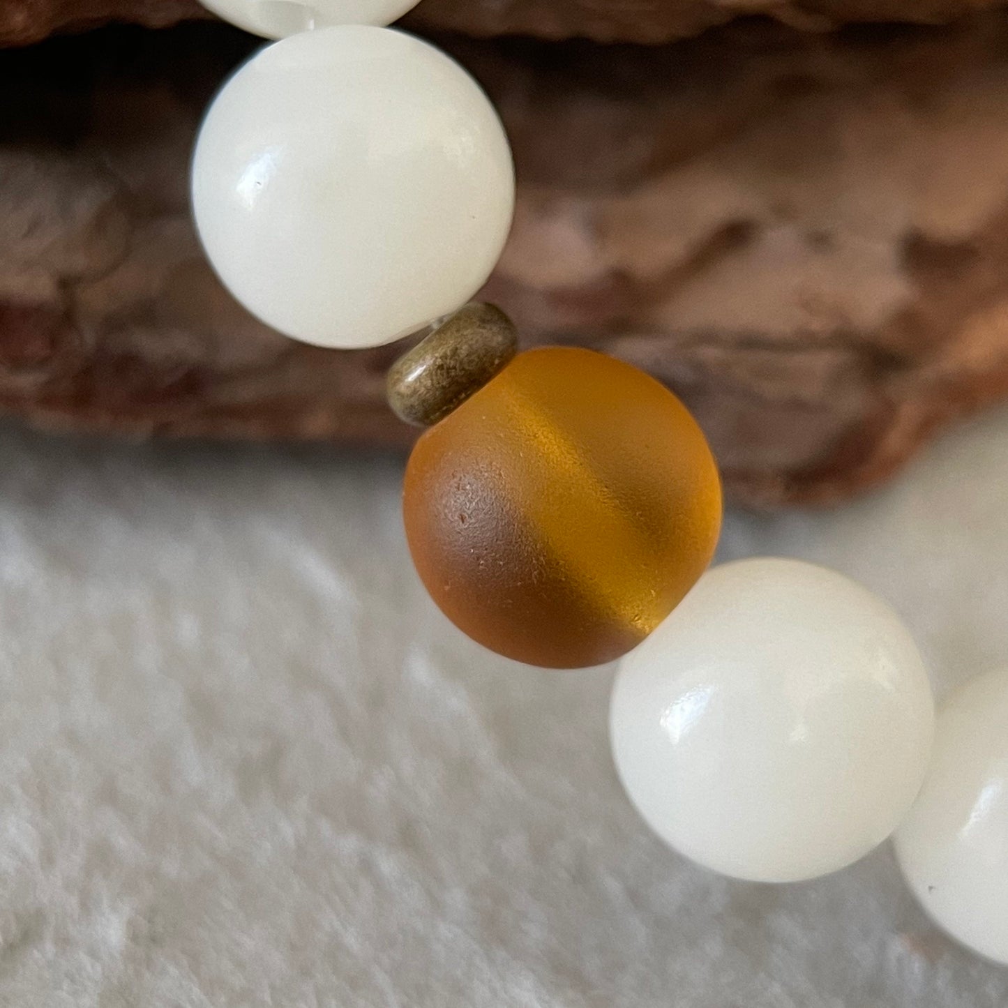 Old Wood — Minimalist White Bodhi Seed & Amber Beaded Bracelet